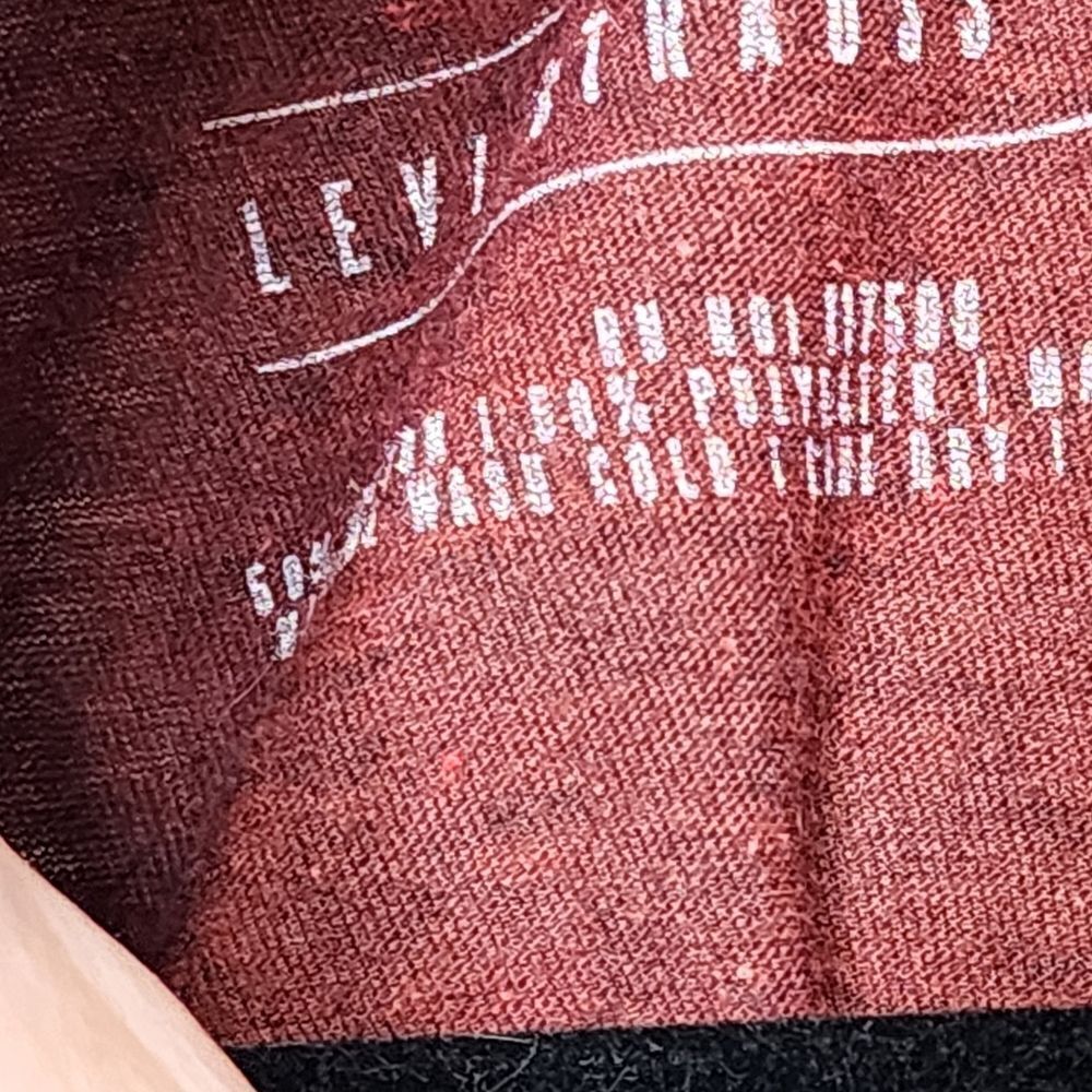 2XL Mens Levis Red Short Sleeve Tee Marbled Crew Neck Logo Pink Blue - Picture 6 of 7